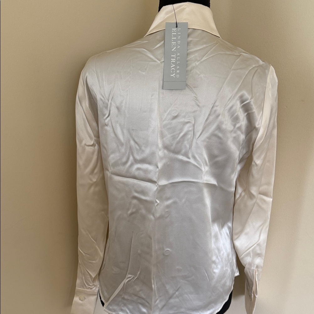 Ellen Tracy Ivory Blouse
